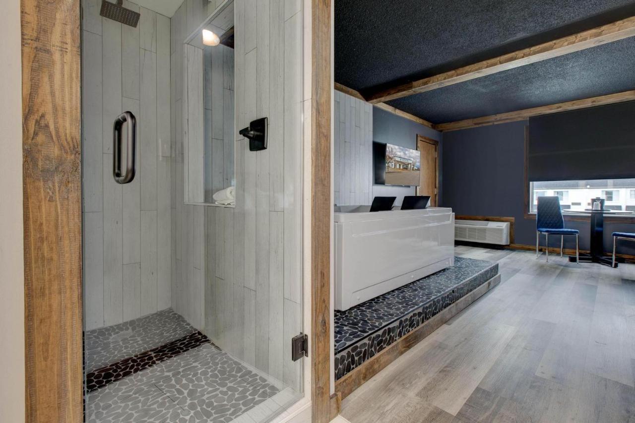 Lex, Trademark Collection By Wyndham Hotel