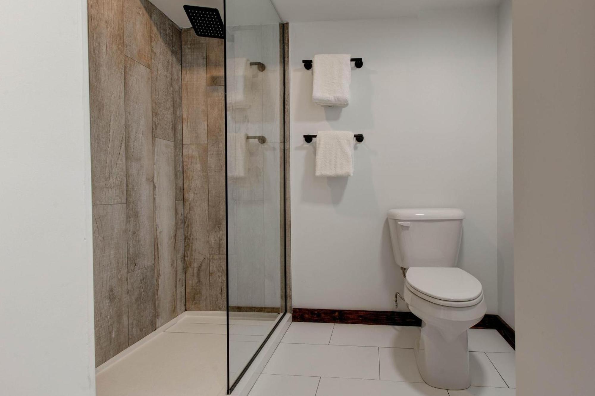 Hotel Lex, Trademark Collection By Wyndham 4*